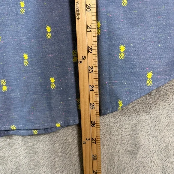 Roberta Oaks Button Down Shirt Womens Small Blue Pineapple Print Hawaiian Cotton - Picture 6 of 8